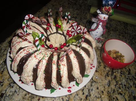 Just a short while ago, i published a bundt cake series to the blog. Weekday Chef: Christmas Chocolate Bundt Cake