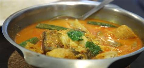 Simple Pakistani Style Fish Curry Pakistani Non Vegetarian Recipe