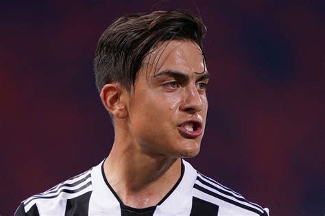 Man Utd Dealt Transfer Blow With Paulo Dybala Set To Sign New Juventus