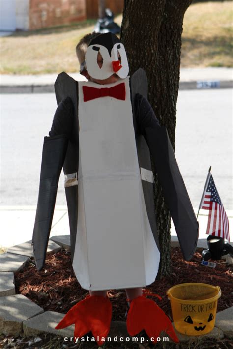 Get ideas and inspiration for diy and handmade crafts, sewing projects, art projects and more. DIY Penguin Costume