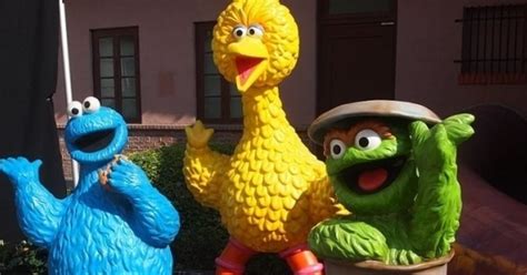 Julia Sesame Street Introduces Muppet With Autism