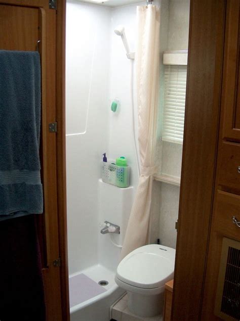 Check spelling or type a new query. Modern RV Camper Bathroom Design Ideas 201 | ฝักบัวอาบน้ำ
