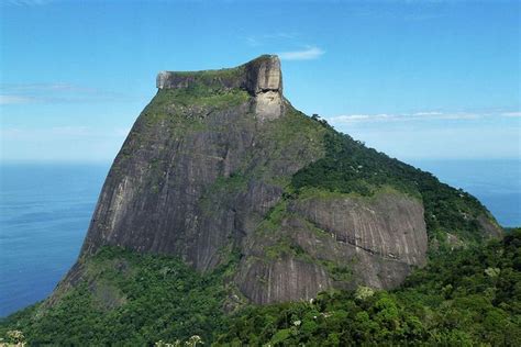 The pedra da gavea hike is the ideal challenge for those looking for adventure, adrenaline and the most beautiful view of rio de janeiro, brazil. Pedra da Gavea Hike Tour - (Gavea Stone) 2021 - Rio de Janeiro