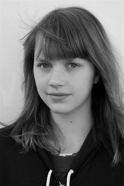 Nell tiger free is an english actress. All about celebrity Nell Tiger Free! Birthday: 13 October 1999, Kingston upon Thames, Surrey ...