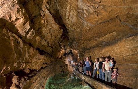 10 Incredible Kentucky Places That Bring Out Our Inner