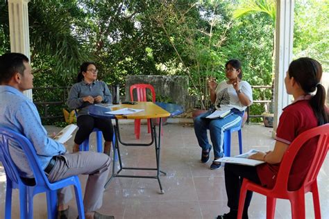 Basic Education Staff Meets In Phnom Penh Deaf Development Programme