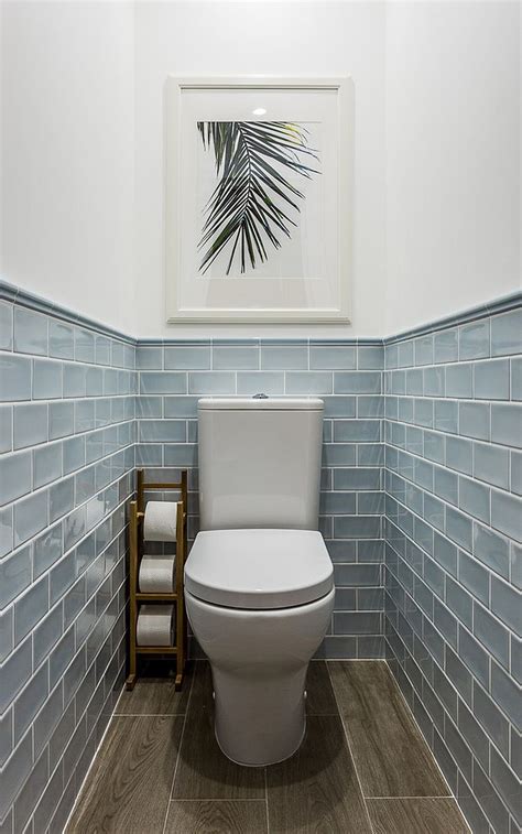 3 Styles To Give The Tiny Powder Room A Spacious Look 30