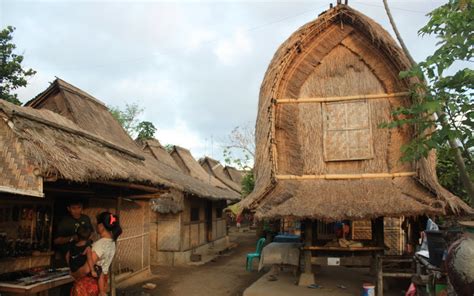 Desa Sade Lombok Tempat Belajar Dan Melihat Tradisi Asli Sasak Okezone Lifestyle