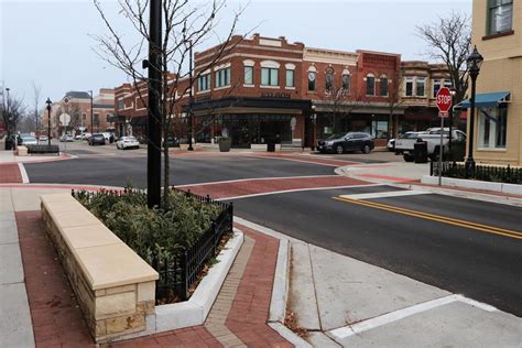 Enhancing A Downtown Through Creativity And Collaboration Naperville