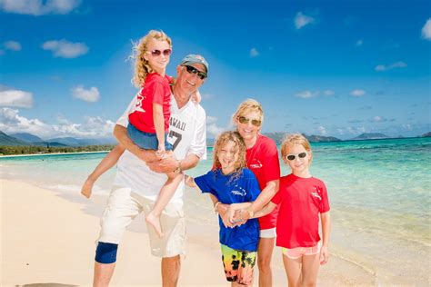 Sunset Escapes – Savings Beyond the Horizon!