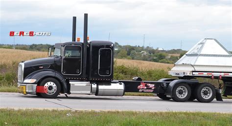 Peterbilt 386 Kenworth Trucks Peterbilt Peterbilt Trucks