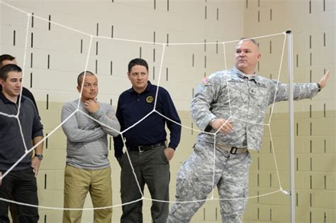 Illinois Guardsmen Conduct Team Building Exercise For State Troopers