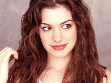Anne Hathaway Celebrities Encyclopedia And Hd Wallpapers