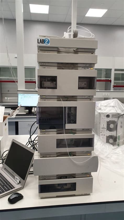 Agilent 1100 Series Hplc With Vwd Detector Lab2