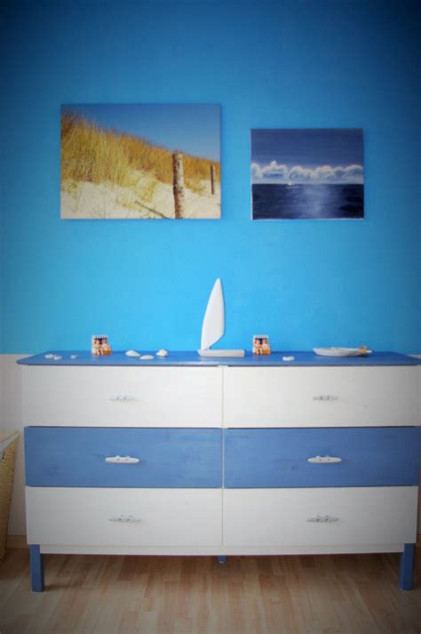 Von maritimen möbeln bis hin zur maritimen bettwäsche ist alles das meer mit seinen motiven anzutreffen. Schlafzimmer - Unsere maritime, selbst gestaltete IKEA ...