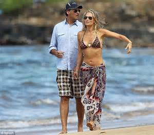 Molly Sims And Producer Husband Scott Stuber Honeymoon In Maui Hawaii