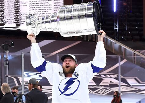Kathryn tappen, anson carter and brian boucher analyze the high physicality the lightning and panthers bring to game 1, which is filled with scrums and hard hits, and examine where the series will go from here. The 5 Most Iconic Goals From the Lightning's Stanley Cup Run