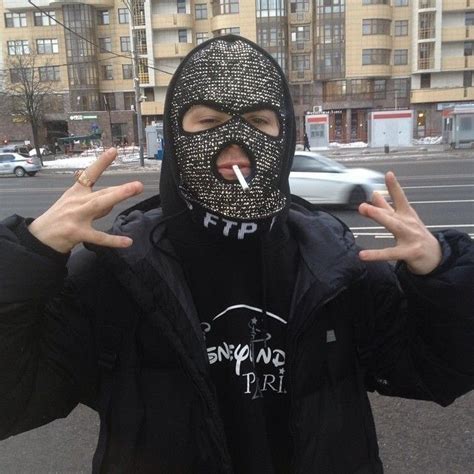 Gangsta Ski Mask Aesthetic Boys Pin By Mari On Gangster Thug
