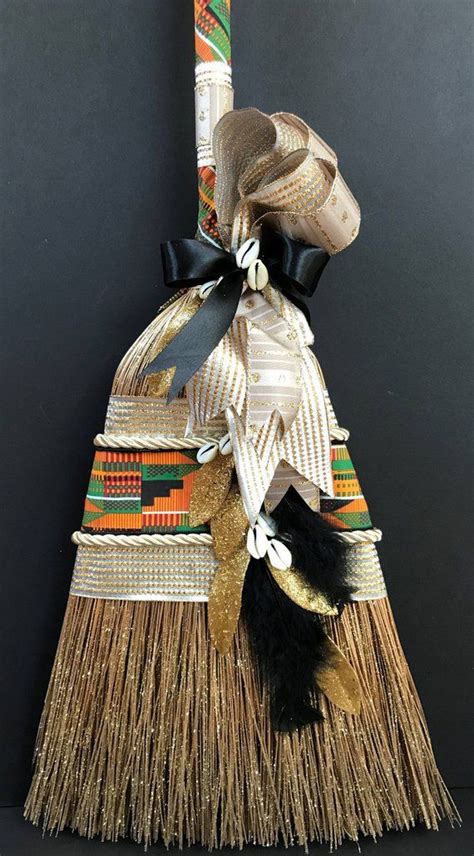 Royal African Kente Wedding Broom In 2020 Wedding Broom African Wedding Theme African