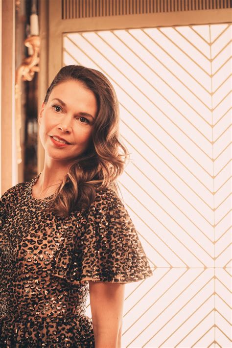 Sutton Foster For October 2019 Hawtcelebs