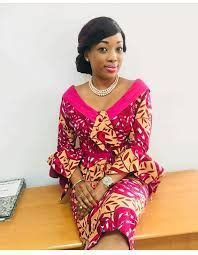 ▷1001+ idées de pagne africain stylé et comment le porter fashion pagne modele jupe pagne tenue jupe trapeze. Résultat de recherche d'images pour "modèle de pagne ...