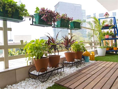 23 Sweet And Simple Ways To Beautify Your Balcony From Amy Buxton