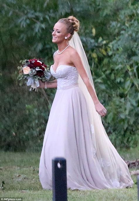 Picture Exclusive Teen Mom Star Maci Bookout Wears Low Cut Gown And Long Veil As She Weds