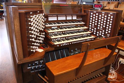 Church Pipe Organ 6138 String Sound Studios