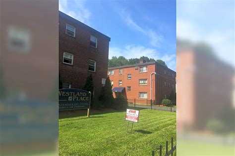 Westland Place Contemporary Living - 285 Westland St | Hartford, CT