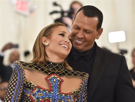 Jennifer Lopez To Invite Ex Marc Anthony To Lavish Summer Wedding
