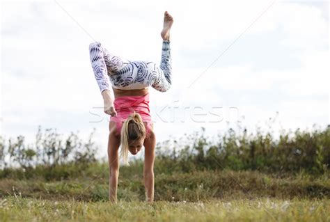 Handstand Stock Photos Stock Images And Vectors Stockfresh