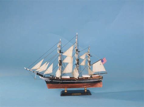 Buy Flying Cloud Limited Tall Model Clipper Ship 21in