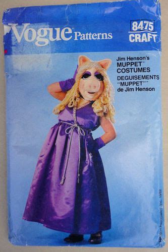 Vintage Sewing Pattern Vogue 8475 Miss Piggy Childs Muppet Costume 1982