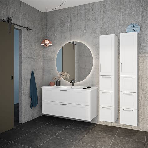 I mellomtiden kan du sjekke vårt store utvalg av baderomsfliser på nettsidene våre! Inspirasjon bad Foss