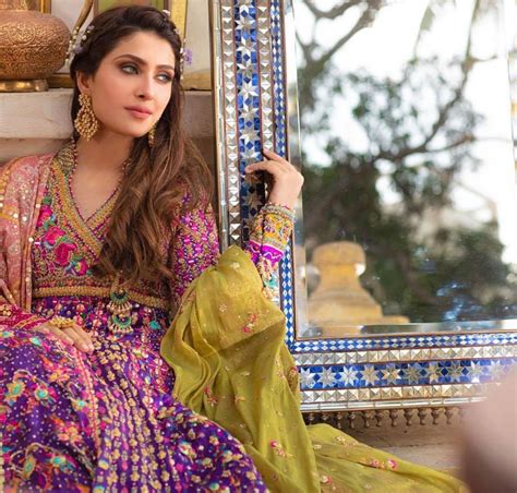 10 Most Gorgeous Photo Shoots Of Ayeza Khan Reviewitpk Pakistani