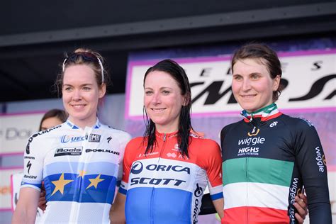 Anna van der breggen (born 18 april 1990) is a dutch racing cyclist. Annemiek van Vleuten wins deceptively brutal Giro Rosa time trial - Cycling Weekly