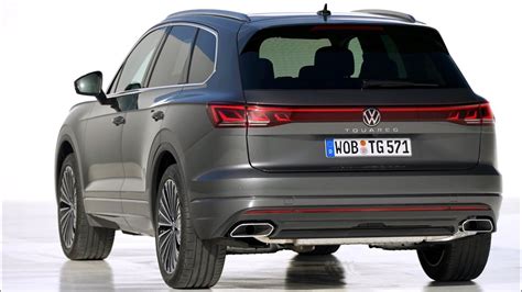 New Volkswagen Touareg Elegance 2024 Driving Exterior Interior