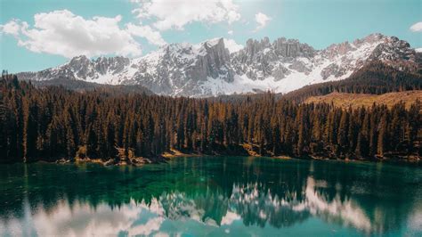 Download Wallpaper 1366x768 Lake Mountains Reflection Trees