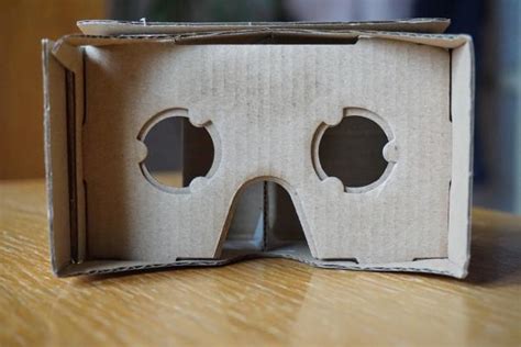 How To Make Vr Goggles Out Of Cardboard 6 Steps