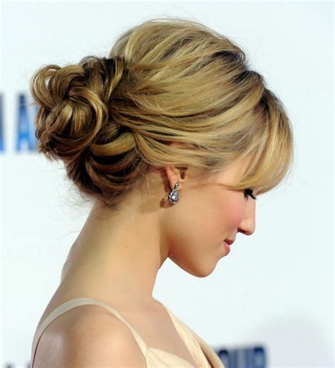 Cute Hairstyles For Medium Length Hair A Crown Made Of Ivy
