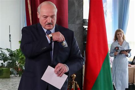 Lukashenko Funny - Funny Pics Page 15 Tdudrivetime : The funny thing is