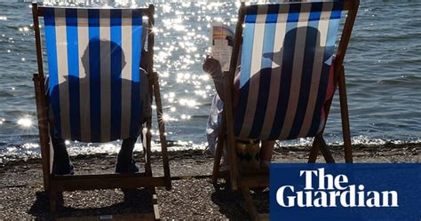 Weekend Readers Best Photographs Sunbathe Life And Style The Guardian