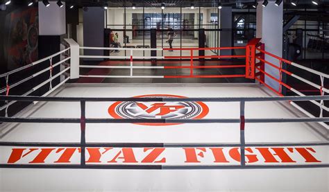 International championship competition boxing ring. Boxing ring with fighting zone 5x5m on a podium 6x6m h 0.5 ...