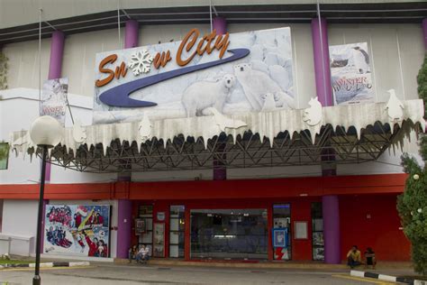 Visa, mastercard and amex cards acceptable. Snow City Singapore - Ticket Prices, Location & Opening Times