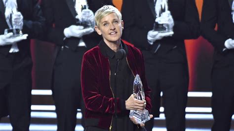 Ellen Degeneres Makes History Winning Her 20th Peoples Choice Award