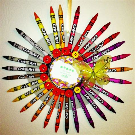 Crayon Wreath Paper Crafts Crayon Wreath Design Crafts