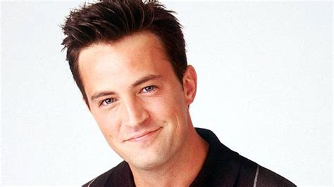 Chandler bing was played by matthew perry. Chandler Bing - I Dossier della Scimmia