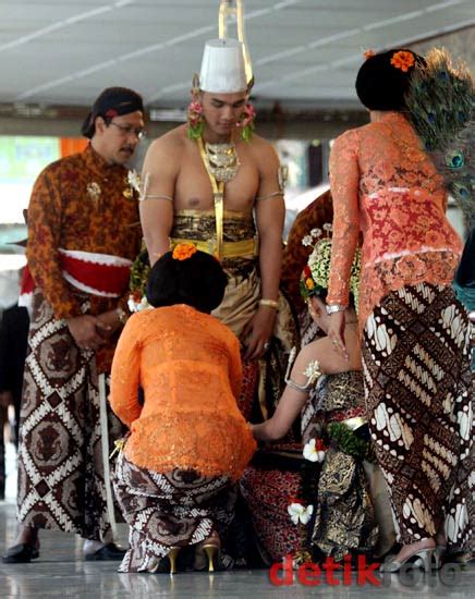 Foto Foto Prosesi Pernikahan Putri Sultan Blog Azis Grafis