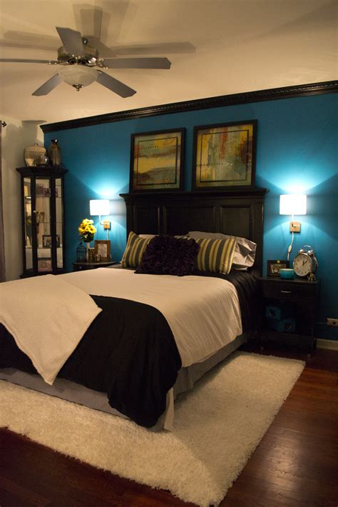 Derived from the portuguese word for happy. 25 Teal Bedroom Designs You Will Love To Copy - Decoration ...