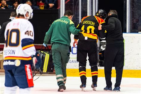 He is currently playing for vik västerås hk in sweden's allsvenskan. Mycket otäck skada - fick skridsko i ansiktet - Hockeysverige